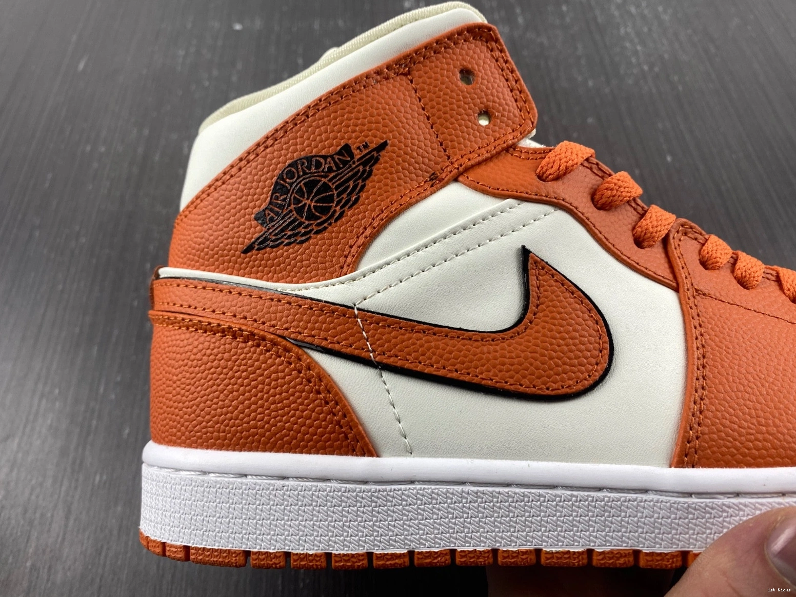 SE Jordan Mid Sport Spice 1 DV1302-100 Air 1223